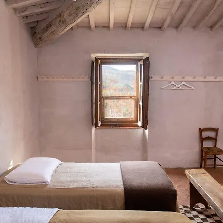 La Pietra 3*