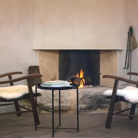 La Pietra Hotel 3*